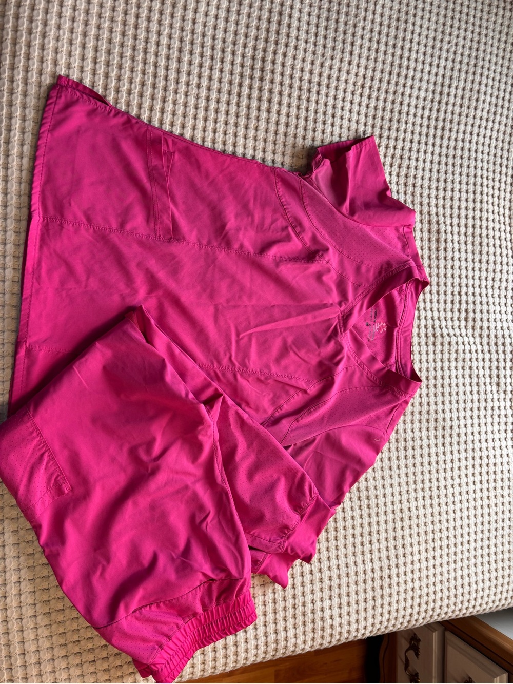 Mandala women’s scrub top and pants